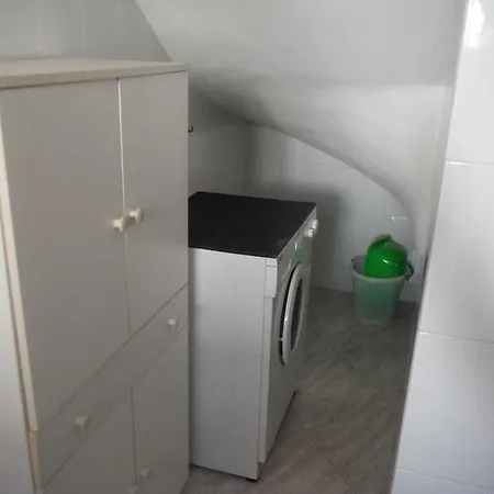 Village House 그라베도나