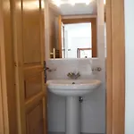 아파트 Village House *
