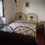 아파트 Village House 그라베도나