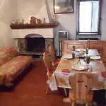 Village House * 그라베도나