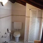Village House 아파트 그라베도나