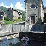 Village House 아파트