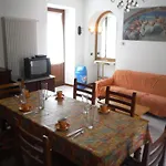 Village House Апартаменты *
