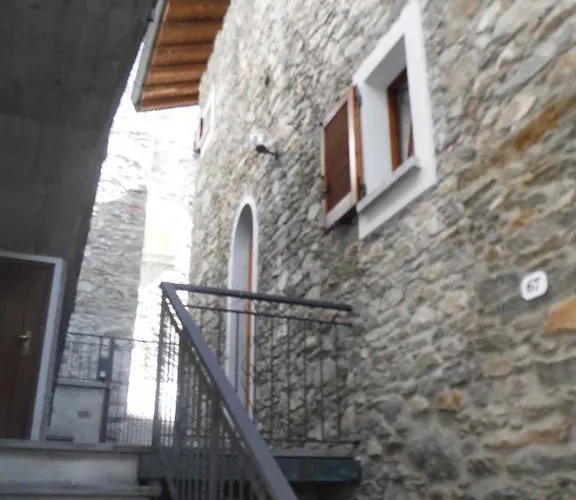 Village House Appartement Gravedona