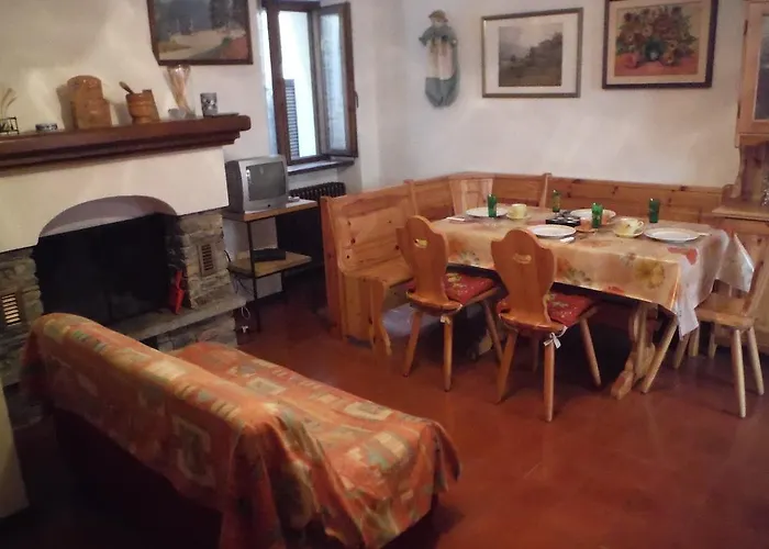 Village House Gravedona