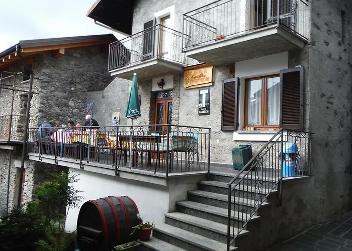 Village House Gravedona