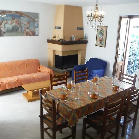 Village House Apartamento *